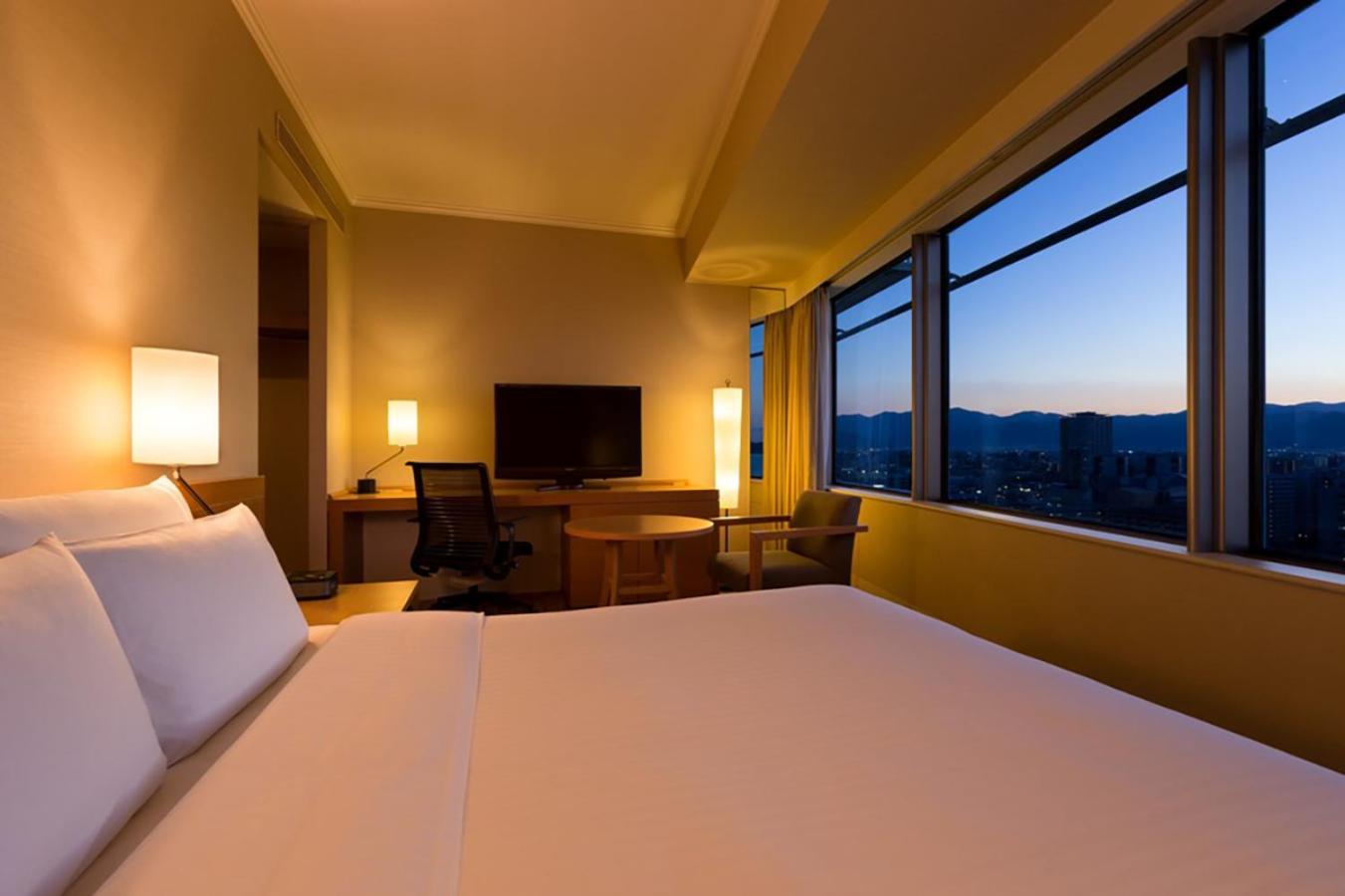 Hilton Fukuoka Sea Hawk Hotel Eksteriør billede